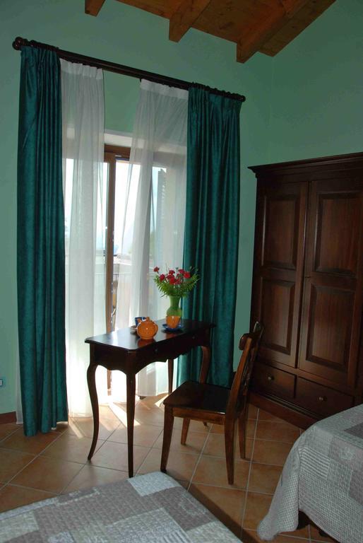 B&B La Casa Di Trizzi Como Rom bilde